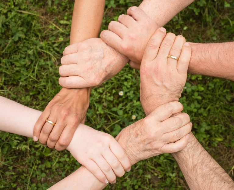 Angebote & Beratungsformen - Systemische Paarberatung, Einzelcoaching, Familienberatung & Mediation in Bühl, Karlsruhe oder online. Einfühlsam, lösungsorientiert und individuell abgestimmt.