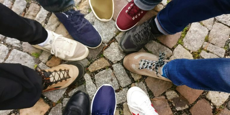 Home - Gemeinsam können wir herausfinden, wie sich wieder mehr Verbindung, Klarheit und Zuversicht in Ihr Leben und Ihre Beziehungen bringen lässt.